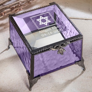 Personalized Bat Mitzvah Keepsake Box – Custom Engraved Glass Jewelry Box with Star of David – Meaningful Gift for Jewish Celebrations