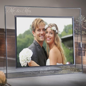 Mr & Mrs Wedding Frame – Personalized Glass Picture Frame with Engraving – 4x6, 5x7, 8x10 – Horizontal or Vertical