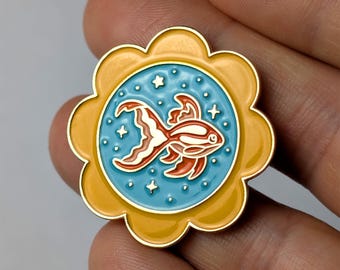 Goldfish Shiny Gold Metal Enamel Pin