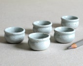 5 Miniature Pots Planters - Light ash grey ceramic containers with glaze - 30mm (1 3 16 inch) wide