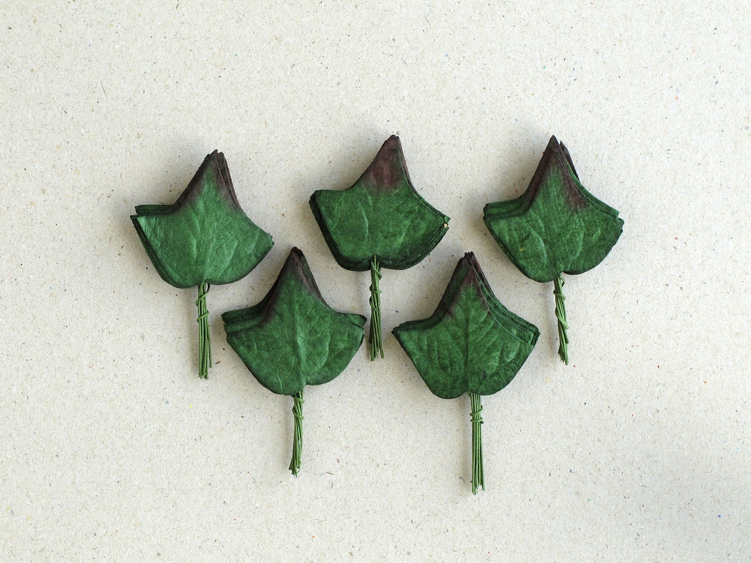 50 Small Paper Ivy Leaves with Wire Stems Made of mulberry Etsy