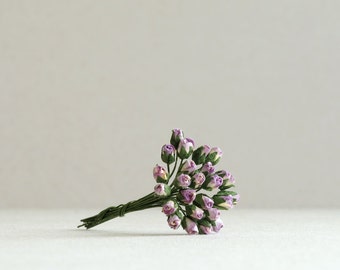 4mm Ombre Purple Paper Rose Buds - 25 tiny mulberry paper flowers with wire stems [538]