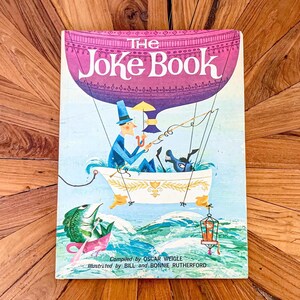 Vintage “The Joke Book”, Compiled by Oscar Weigle, Hardcover, 1977 Printing