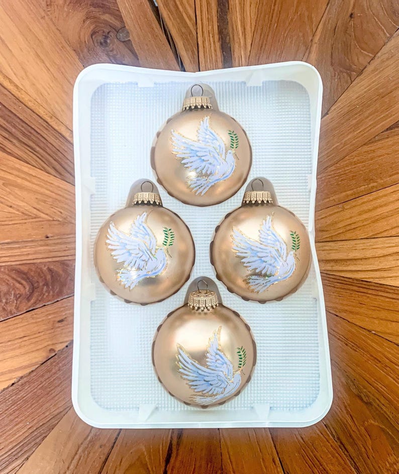 Vintage Christmas Tree Ball Ornaments, Gold With White Doves