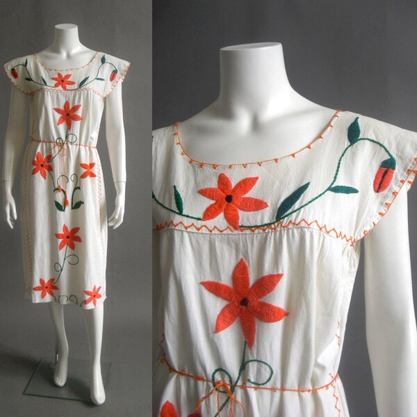 Oaxacan Mexican dress / Boheme embroidered dress / 1970s vintage bohemian dress