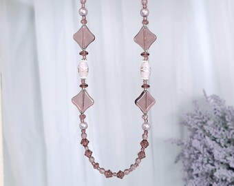 Eclectic Mauve Beaded Necklace