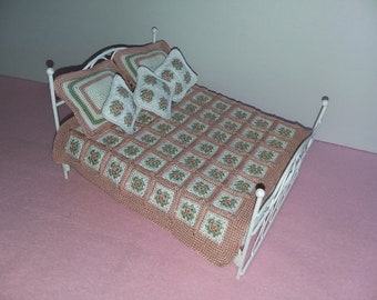 1:12 scale Miniature Bedding Crochet Pattern PDF