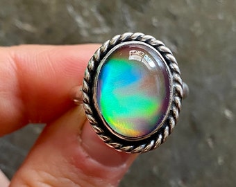 SIZE 9 Aurora OPAL Doublet Sterling Silver Rainbow Oval Stone Simple Everyday Ladies Cocktail Statement  Ring