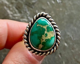 SIZE 9 Sierra Bella Turquoise Sterling Silver Green Teardrop Freeform Southwestern Statement Simple EveryDay Chunky Cocktail Ladies Ring