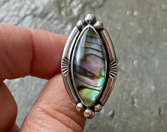 SIZE 6 Abalone Shell Sterling Silver Stamped Marquise Stone Trippy Chunky Ladies Cocktail Statement Ring