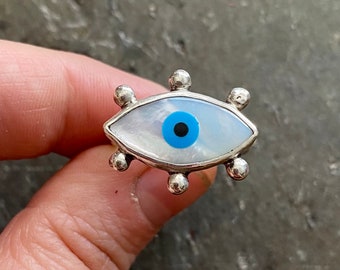 SIZE 9 Evil Eye Inlay Mother of Pearl Sterling Silver Turquoise Stone Ladies Cocktail Cute Statement Everyday Ring