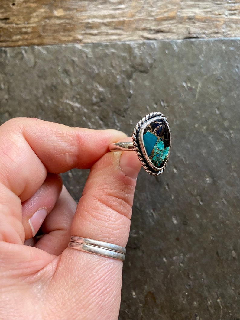 SIZE 7 White Buffalo Kingman Turquoise Sterling Silver Freeform EveryDay Cute Gold Southwestern Statement Cocktail Ladies Ring image 2