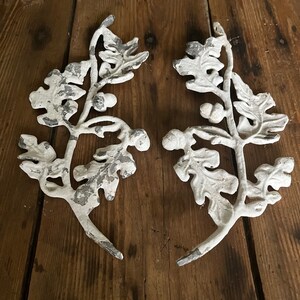 Vintage Pair Chippy White Painted Cast Aluminum Oak Leaves Acorns Architectural Salvage