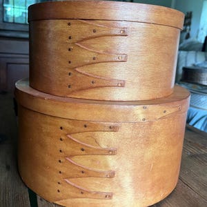 Orleans Carpenters Shaker Box - Etsy