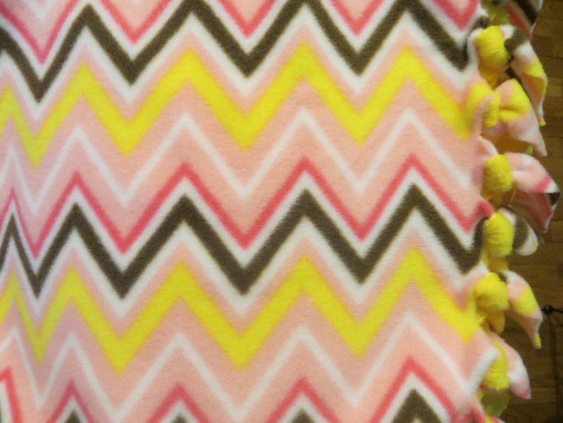 CHEVRON FLEECE BLANKET..No Sew..Hand Tied..Double Layer..Reversible..Fringe BlanketThrow..Gift