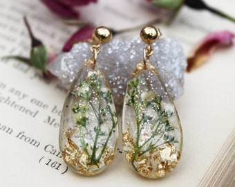 Real Flower Jewelry, Pressed Baby's Breath, Pressed Flower Earrings, Resin Earrings, Gift for Mothers, Floral Dangles, Terrarium Jewelry