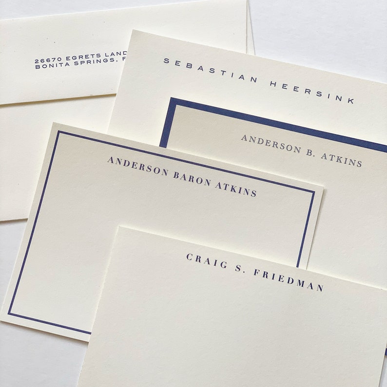 Cartes de correspondance plates simples bleu marine ou noir pour hommes par Kate Chambers Designs image 1