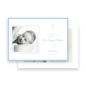Anuncio de nacimiento de bebé - cruz azul para niños - por Kate Chambers Designs