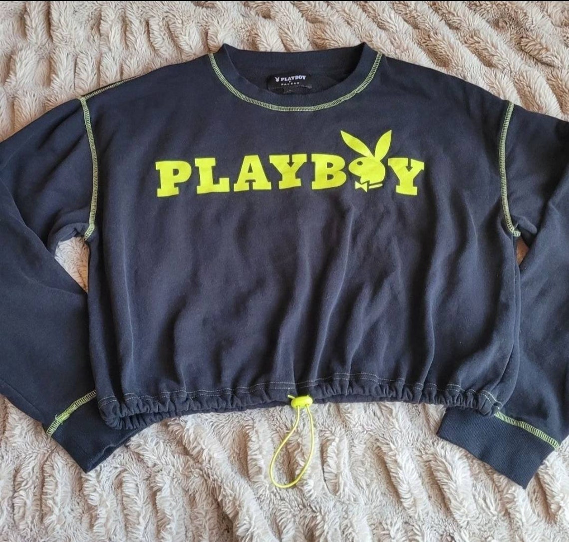 crop top playboy