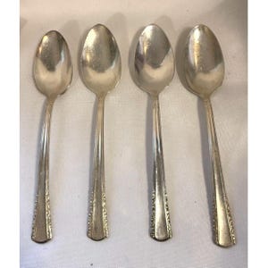 4 International Holmes & Edwards May Queen Silverplate 6- 1/8&quot; Teaspoon