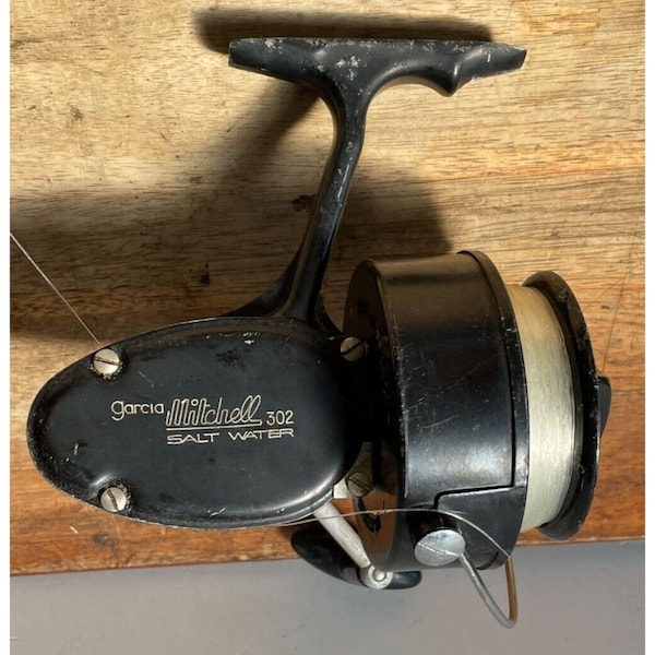 Vtg. Large Garcia Mitchell Ocean Salt Water 302 Fishing Reel (Rare,No Red Cap)