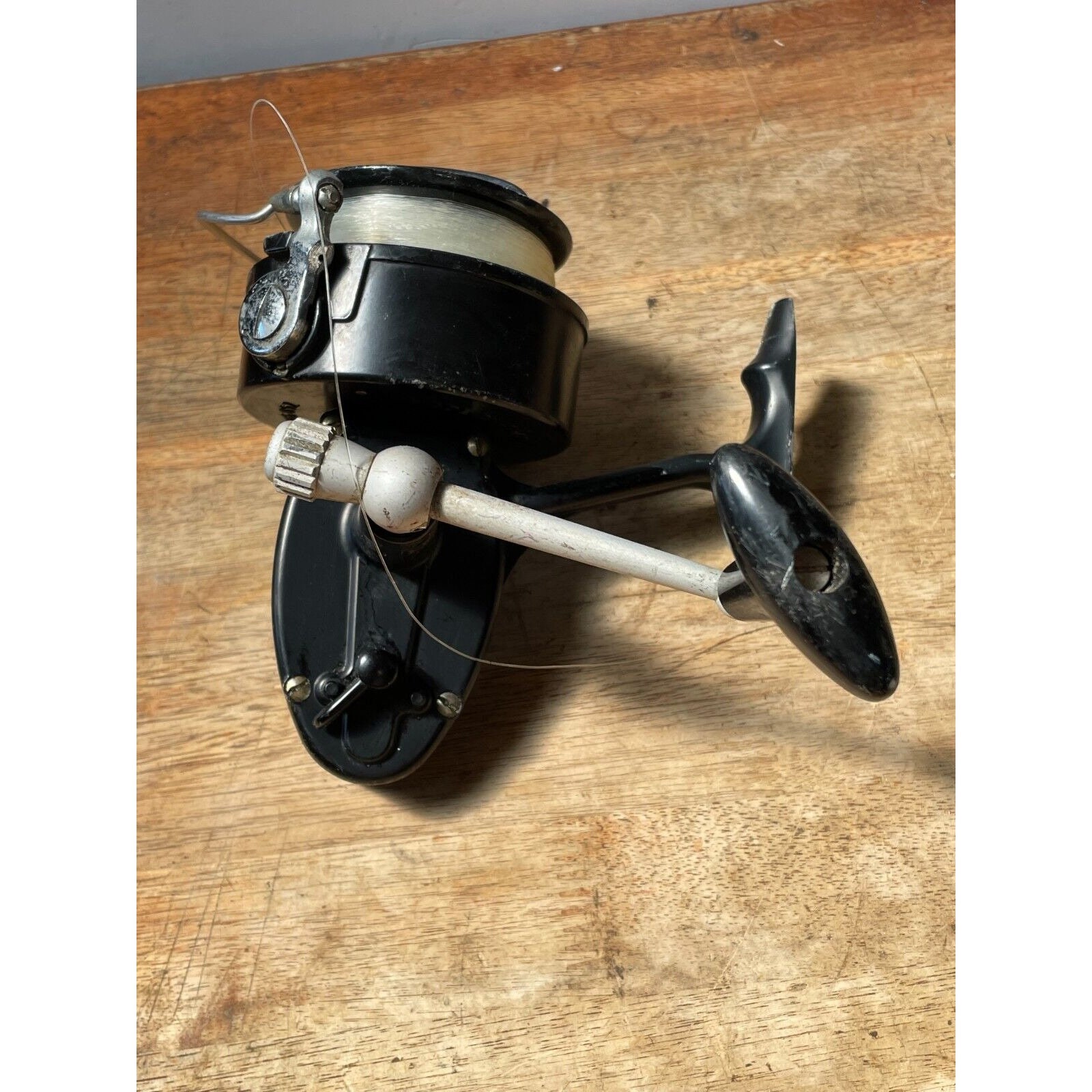 Vtg. Large Garcia Mitchell Ocean Salt Water 302 Fishing Reel Vtg. Large Garcia Mitchell Ocean Salt Water 302 Fishing Reel
