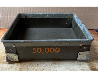 Vintage MILITARY STORAGE square box Fiberglass type green army 1964