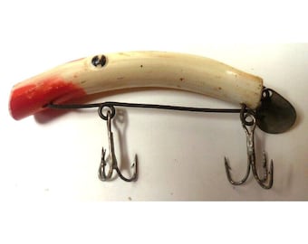 Vintage Adventurer Plastic Tackle Box PA-102 With Miscellaneous Fishing Tackle and Lures - Made in USA - Includes Heddon Tiny Torpedos - Etsy Vintage Adventurer Plastic Tackle Box PA-102 With Miscellaneous Fishing Tackle and Lures - Made in USA - Includes Heddon Tiny Torpedos - Etsy