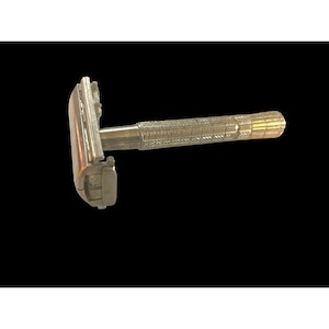 Vintage Gillette Double Edge Flair Tip Safety Razor USA (C)