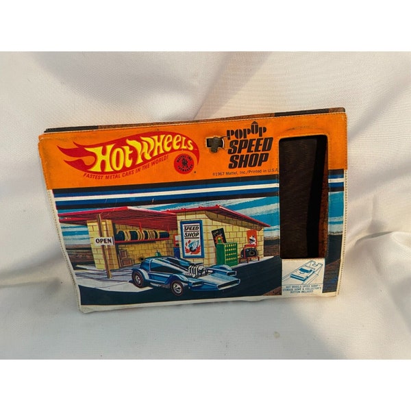 1967 Hot Wheels Pop Up Speed Shop Vinyl Playset USA