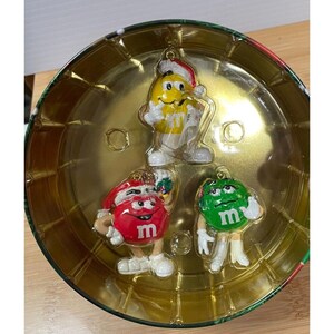 Zestaw świąteczny M&M's Chocolate Candy Ornament Trio w puszce Czerwony Żółty Zielony