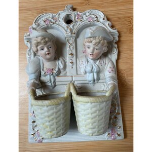 Vintage Handpainted Chase Victorian Children Wall Pocket Made In Occupied Japan