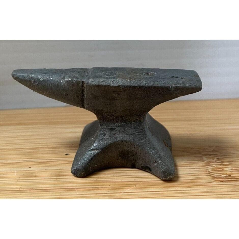 Small Vintage Anvil - Etsy