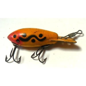 Vintage Yellow/Orange Fin Action Small Wood Fishing Lure 2.5"