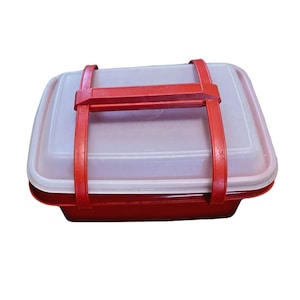 Tupperware Lunchbox -  Australia