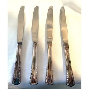 Holmes Edwards May Queen 4 Tafelmesser Versilbertes Besteck (B)