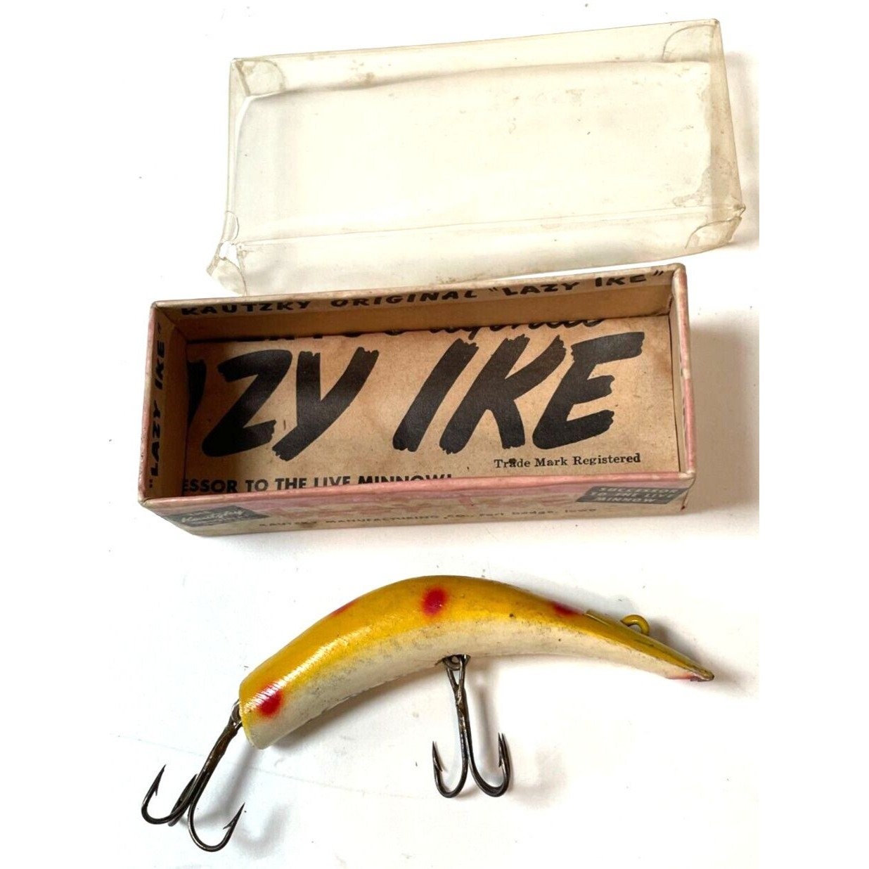Vintage Lazy Ike Corp. Fishing Lure KL 35 Yellow W/O Spot W/box & Insert H  -  Canada