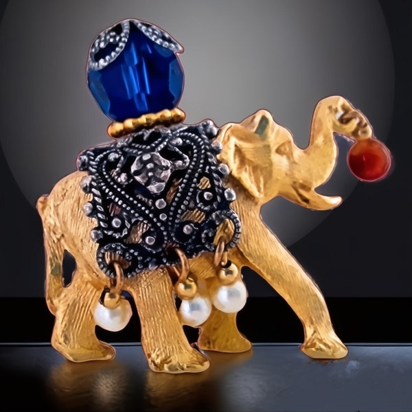 NAPIER Royal Elephant Brooch Pin, Faux Dangle Pearls, Glass Beads, filigree, Bookpiece Vintage
