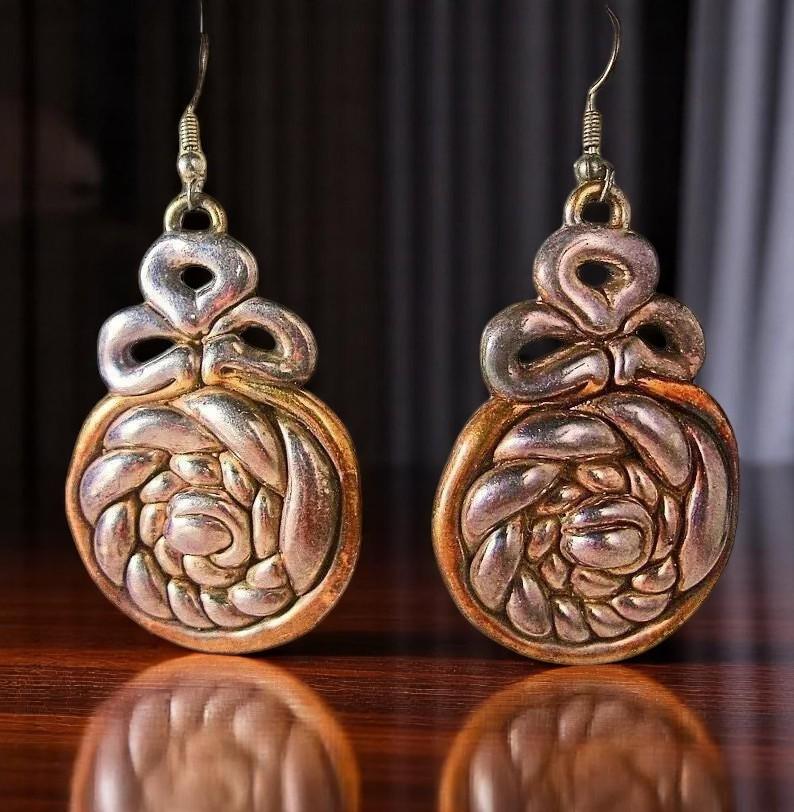 イスラエルBat-Amiシルバー24Kプレート 花型ブローチ イスラエルBat-Amiシルバー24Kプレート 花型ブローチ