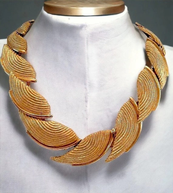 NAPIER Chunky Gold Tone Wide Necklace, Texture Sw… - image 1