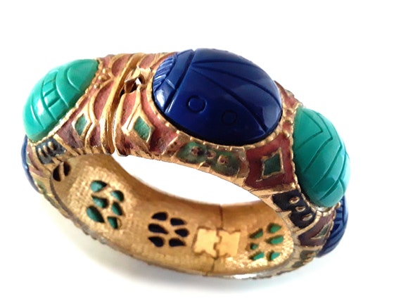 Egyptian Revival Scarab Bracelet, Unsigned KRAMER… - image 4