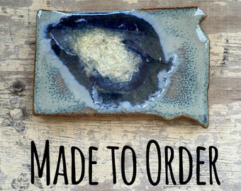 SOUTH DAKOTA GEODE Crackle Coaster: Personalized Ceramic Drink Coaster, Fused Glass Beverage Coaster, State Pride Coaster, Custom Coaster