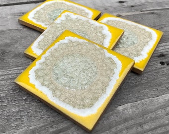 Canary Geode Crackle Coaster: Geode Coaster, Agate Coaster, Celestial Coaster in CANARY