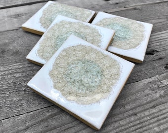 WHITE Geode Crackle Coaster: Geode Coaster, Agate Coaster, Celestial Coaster in WHITE
