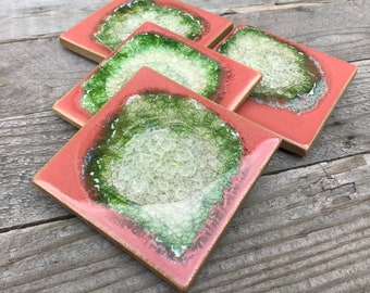 Rose Garden Geode Crackle Coaster: Geode Coaster, Agate Coaster, Celestial Coaster in ROSE GARDEN
