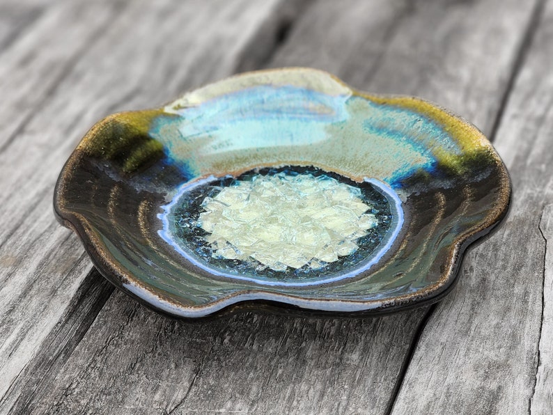 Pottery Geode Ring Dish 6 Pinch Handmade Pottery Little Dish, Jewelry Dish, Wedding Ring Bowl, Engagement Ring Dish, Trinket, Dock 6 zdjęcie 3