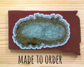 SOUTH DAKOTA GEODE Crackle Trivet: Custom Trivet, Personalized Trivet, State Shaped Trivet, Geode Trivet, South Dakota Trivet