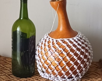 African-style netted gourd rattle (Şèkèrè): medium large