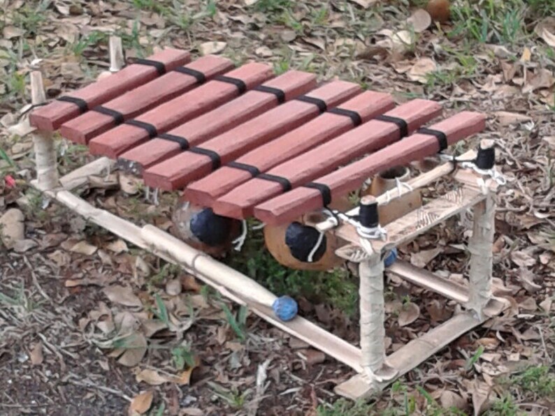 West Africanstyle Gourdresonated Xylophone bala Etsy