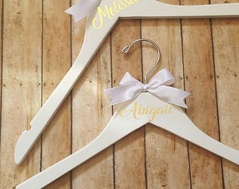Personalized Bridesmaid Dress Hanger / Custom Hangers /Bridal Party Gifts/ Bridesmaid /Wedding Party Hangers